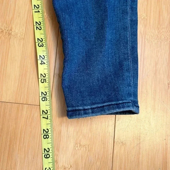 True Religion Jennie Curvy Skinny Distressed Denim Jeans size 26 - Picture 9 of 13